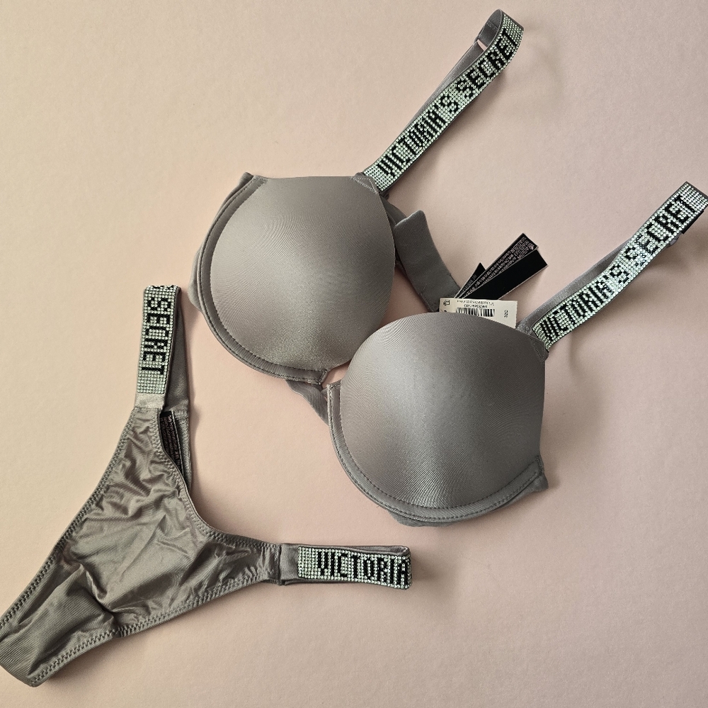 Victoria's Secret Mauve Bra and Panty Set 32c Xs S
